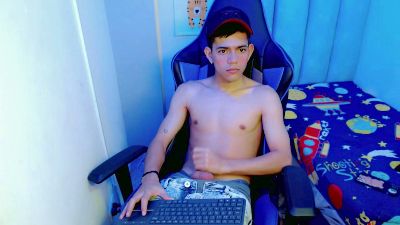 Mike_Cr7 webcam model stream image