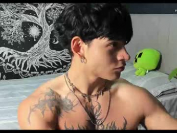 fit_prince_ webcam model stream image