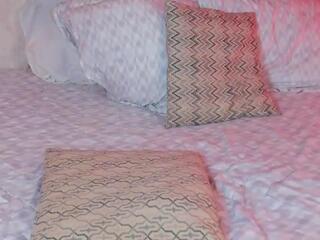 Antonella Cooper webcam model stream image