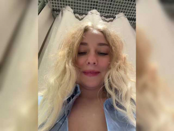 JJane- webcam model stream image