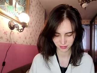 lynnettecastrillo webcam camsoda model stream image