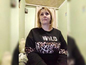 Milfa85 webcam model stream image