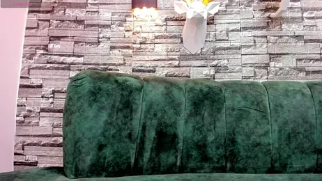 DamiBright webcam model stream image