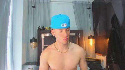 HunterHeat_ webcam model stream image