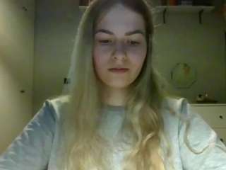 rosiejune webcam model stream image