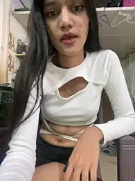 ToFabForYou webcam model stream image