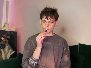 Tayler Wade webcam model stream image