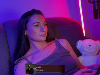 _UkRaiNo4Ka_ webcam model stream image