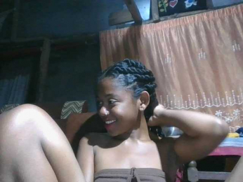 jouliana24 webcam model stream image