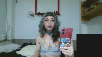 UrValkyrie webcam cam4 model stream image