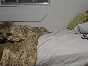Mrs5thgod webcam model stream image