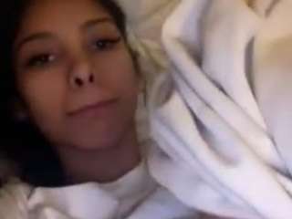 69jen webcam model stream image