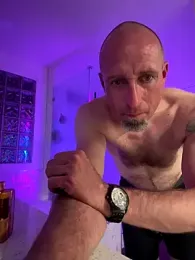 El_Gizmo webcam model stream image