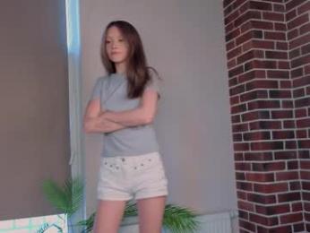 nettiewares webcam model stream image