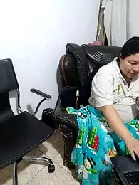 ZuriandAlex webcam model stream image