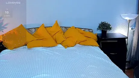 just_suka webcam model stream image