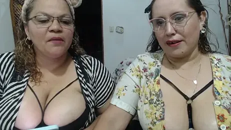 mademooms webcam model stream image