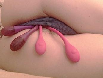squirterforyou webcam bongacams model stream image
