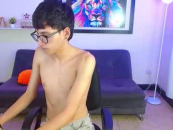 alexcum_18 webcam model stream image