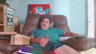 HughJanis webcam model stream image