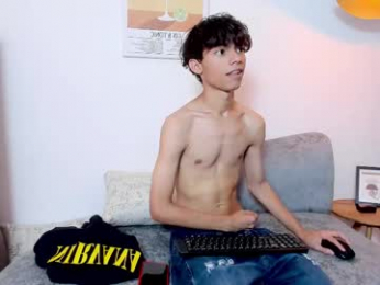 honeymoon_sariel webcam chaturbate model stream image