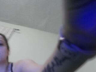 Bambi Bi webcam model stream image