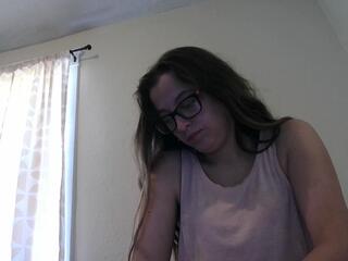Bambi Bi webcam flirt4free model stream image