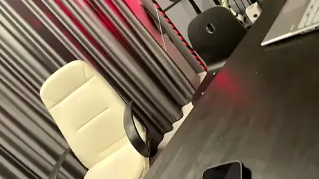 Adam_ice webcam model stream image