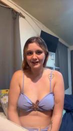 Avery_doll21 webcam model stream image