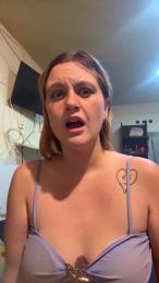 Avery_doll21 webcam model stream image