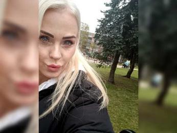 Mazalane webcam bongacams model stream image