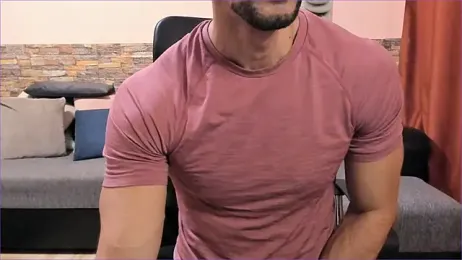 HotHunkTrainer webcam model stream image