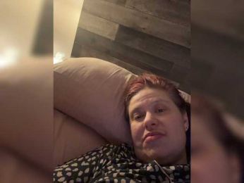 JullietteLatte webcam model stream image