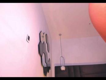 KyomiVelvet webcam model stream image