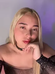 Irisweet_ webcam model stream image