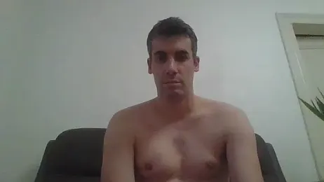 JulioIsHere4you webcam model stream image