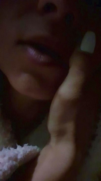 cuteandwet webcam model stream image