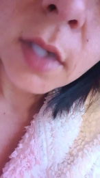 cuteandwet webcam model stream image