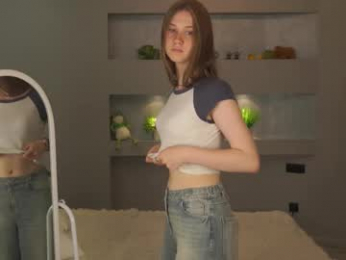 bananini_anallove webcam model stream image