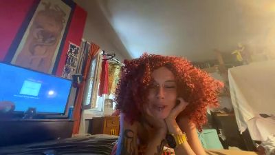 SpacerWoman webcam model stream image