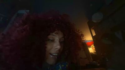 SpacerWoman webcam model stream image