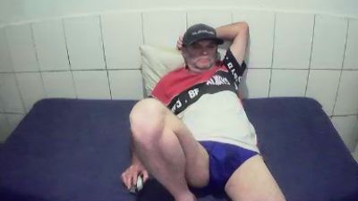 cesarpierdonaa1 webcam cam4 model stream image