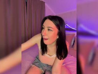 BustyLina webcam model stream image