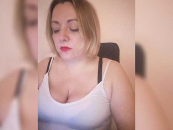 Tpax-MapuHy webcam model stream image