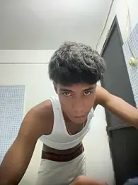 Adan21_cm webcam model stream image