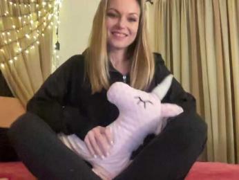 LilithNewdawn webcam model stream image