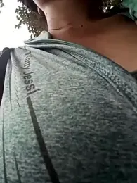 2HotAsain4u webcam model stream image