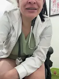 Dr_Nathalia_28 webcam model stream image