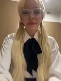 babydolll webcam stripchat model stream image
