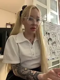 babydolll webcam model stream image